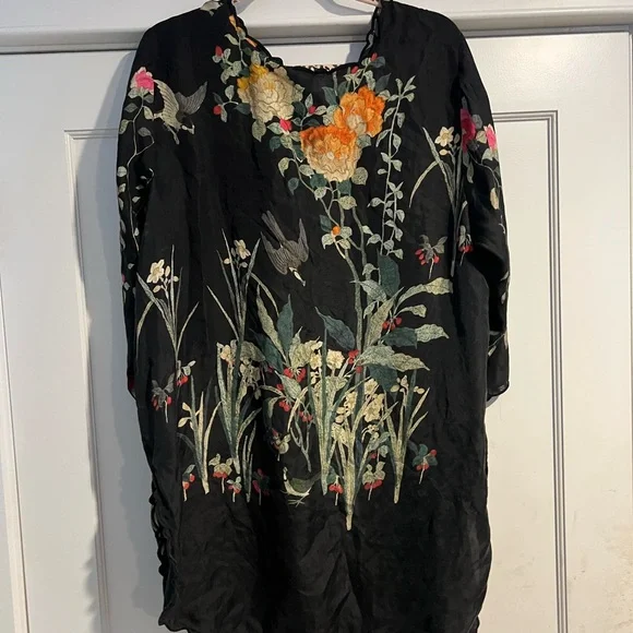 Johnny Was - Charlotte Rose Scalloped Silk Tunic - XL - Picture 6 of 16